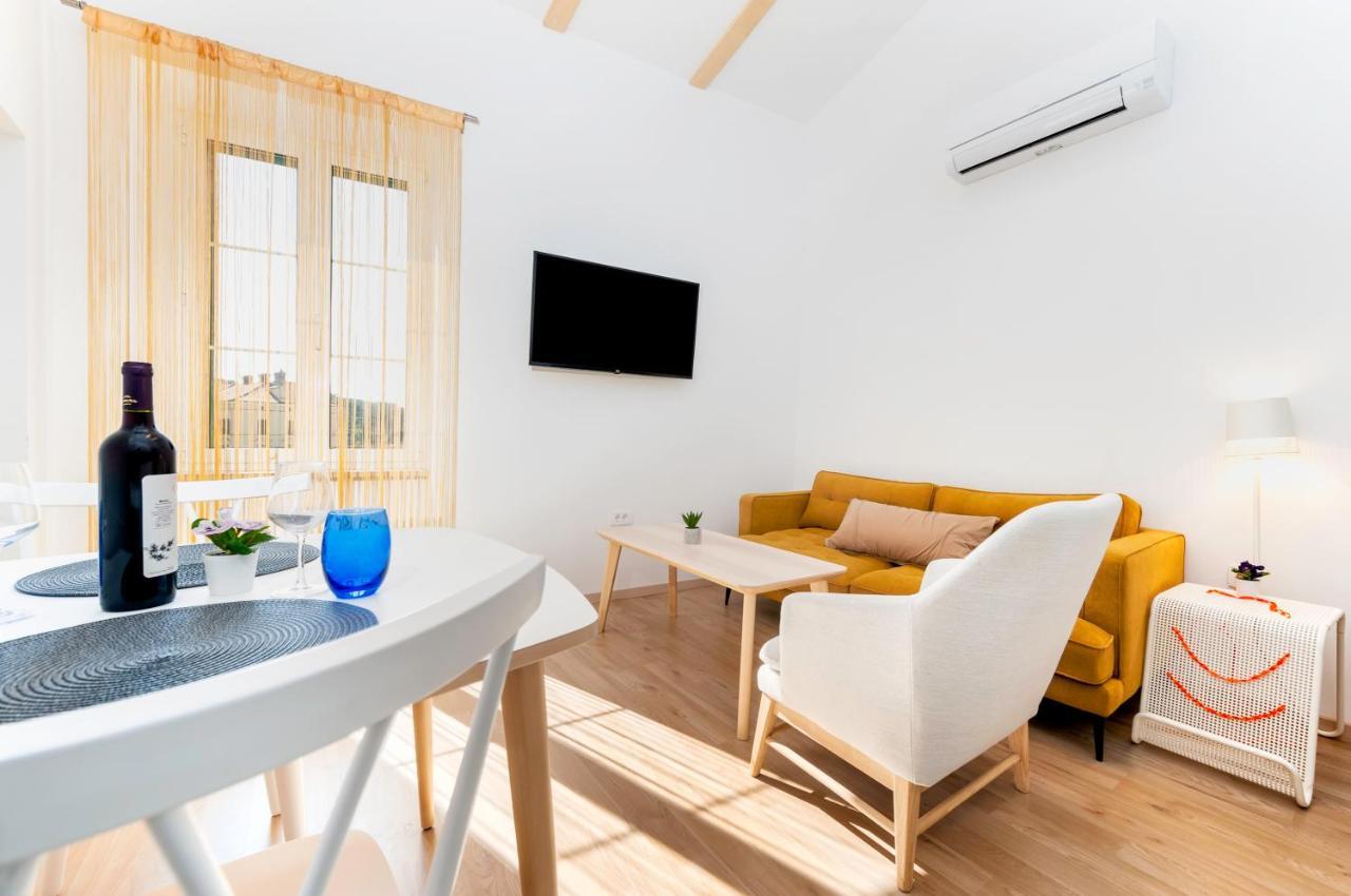 City Comfort Apartments Rovinj Ngoại thất bức ảnh